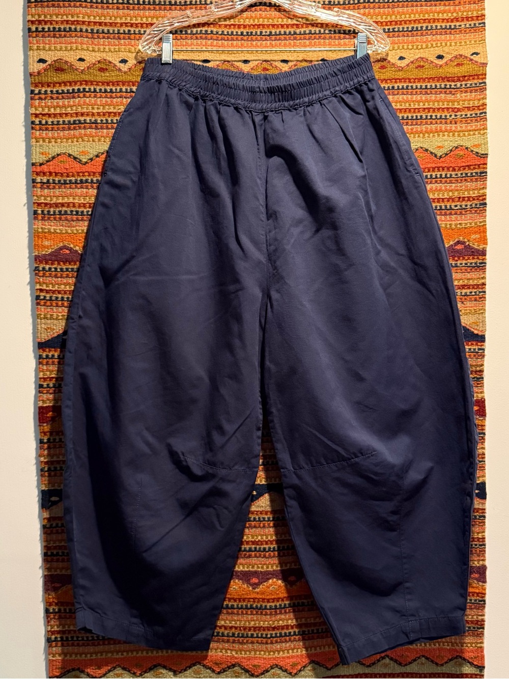 Wide Leg Elastic Waist Pants — Navy - Picture 5 of 7